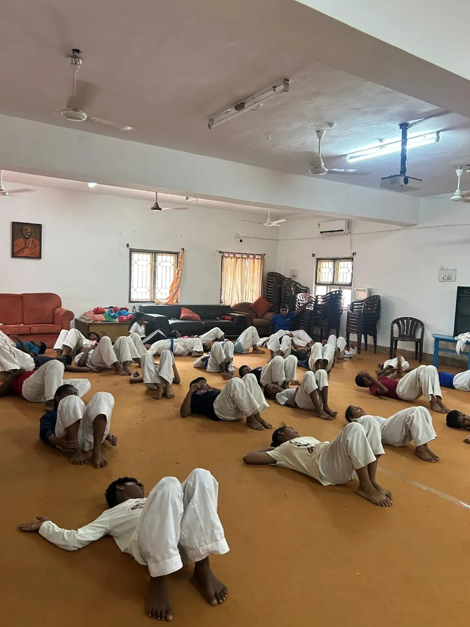 Indoor conditioning class